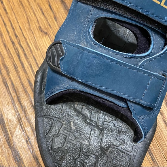 Merrell 45 Degree Hiking Sandals - Picture 2 of 6